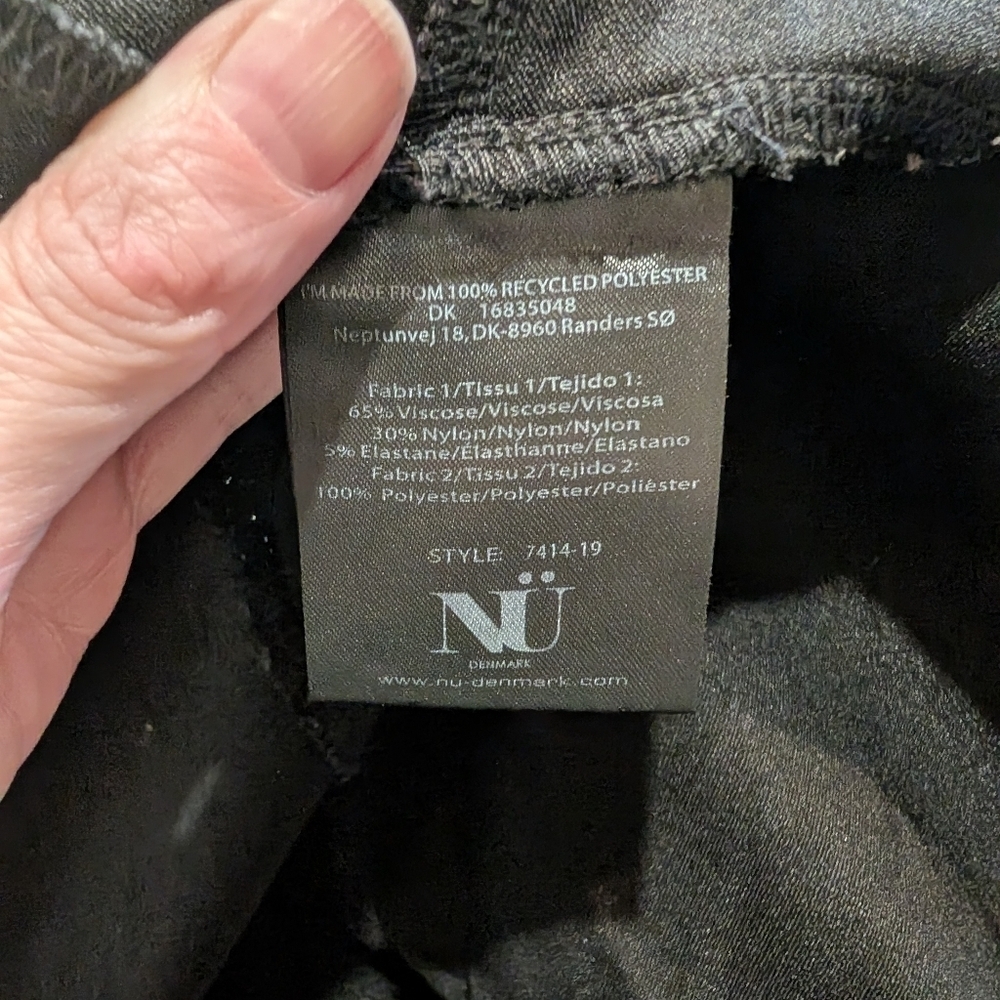 NU Denmark Black stretchy trousers with sparkly embellishments (XXL) - Picture 10 of 10